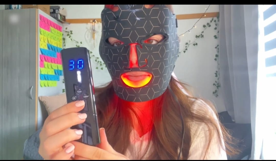 Mascara Facial LeD + SeruM de RegalO